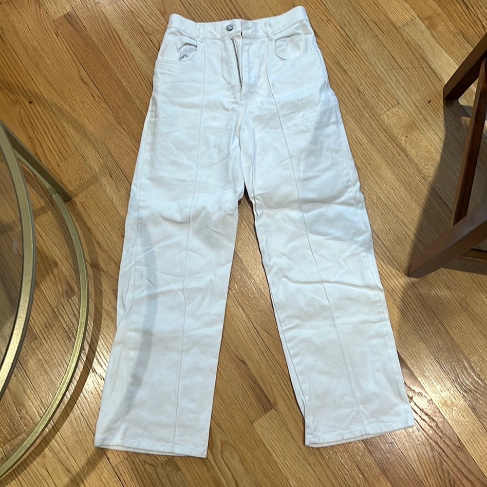 White jeans straight leg size 27